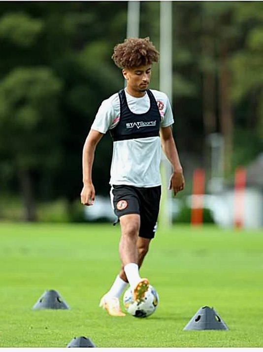 NEW SIGNING
